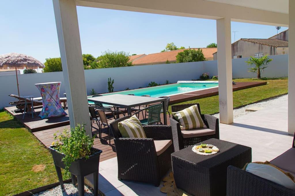 Villa Avec Piscine Chauffee Trois Chambres Saint-Sulpice-de-Royan Exterior foto